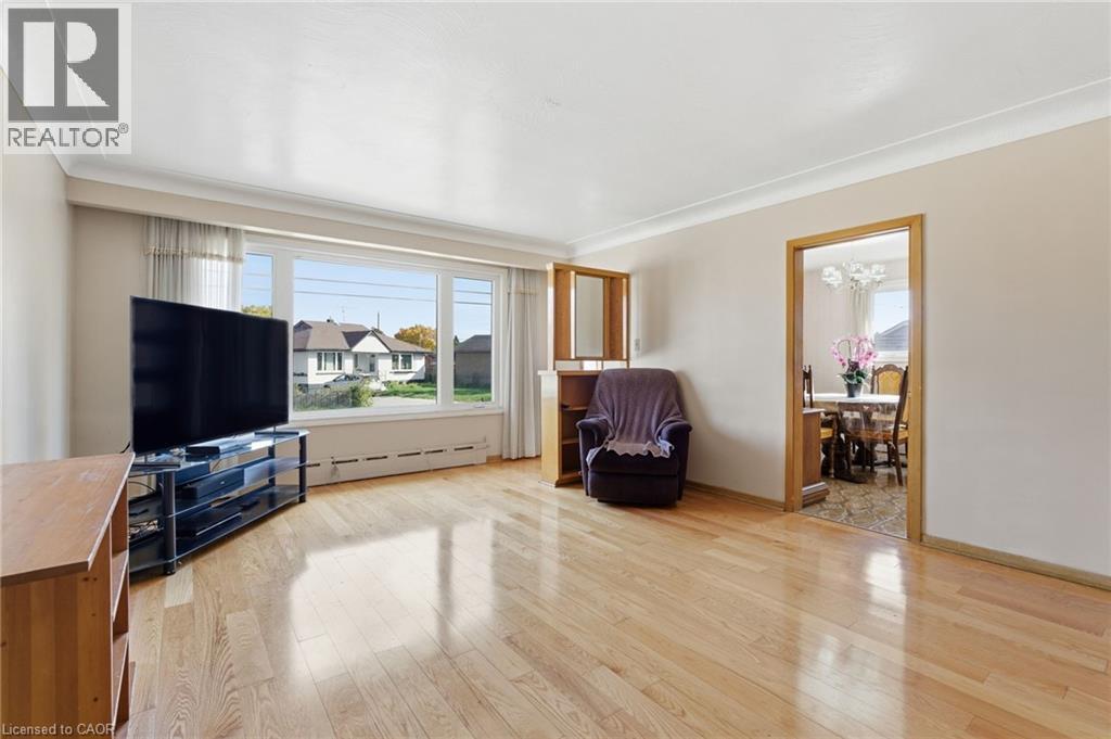 247 Grantham Avenue, St. Catharines, Ontario L2M 4Z6 - Photo 7 - 40781082