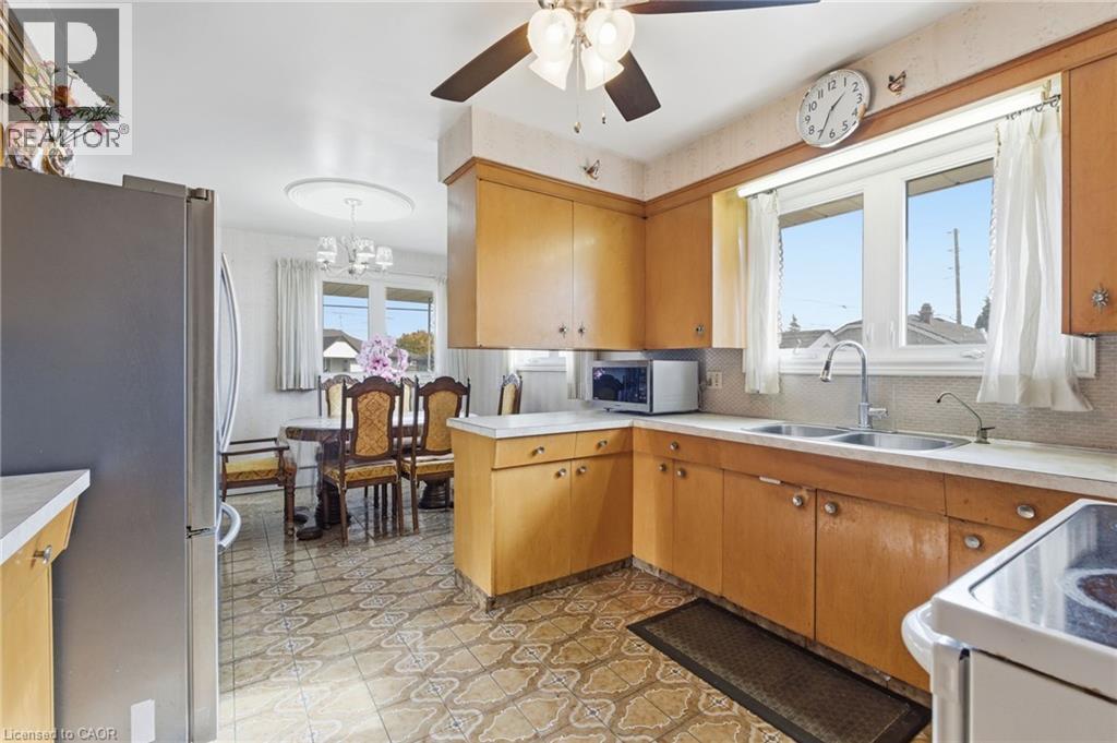 247 Grantham Avenue, St. Catharines, Ontario L2M 4Z6 - Photo 12 - 40781082