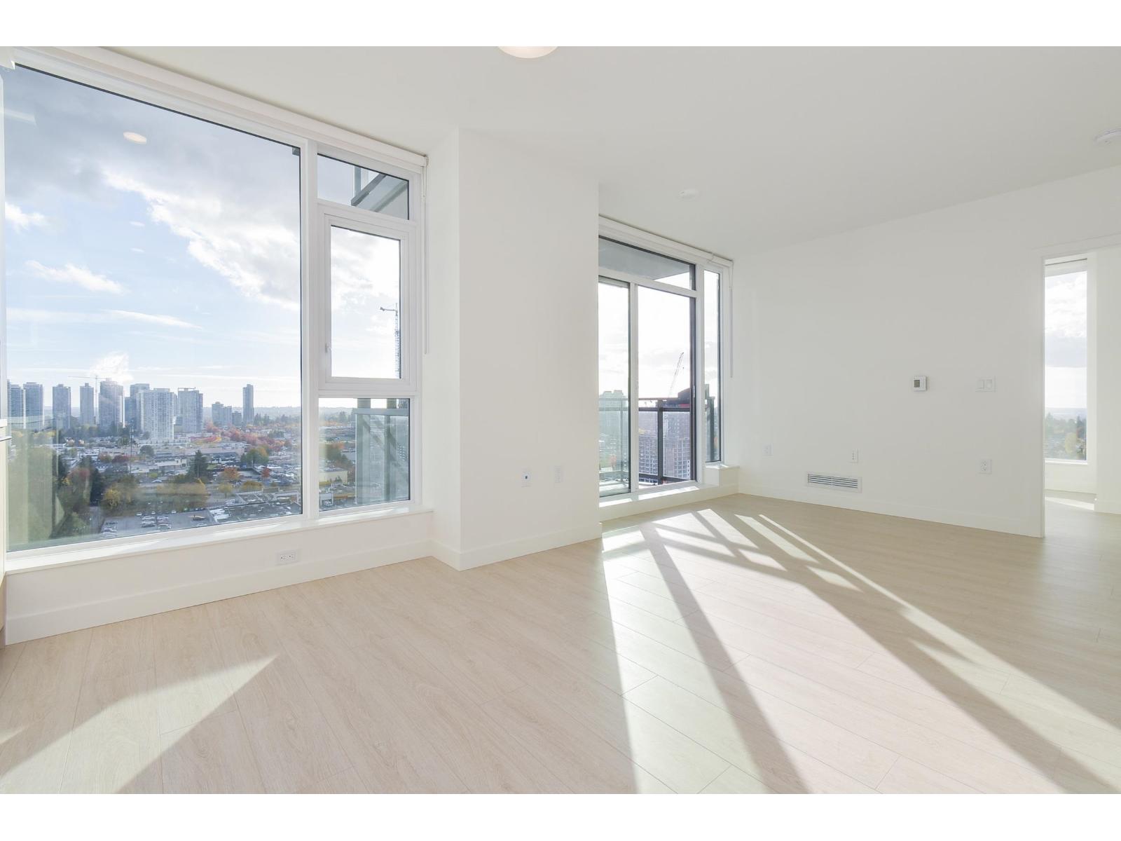 1805 13675 107a Avenue, Surrey, British Columbia  V3T 0X2 - Photo 4 - R3063550