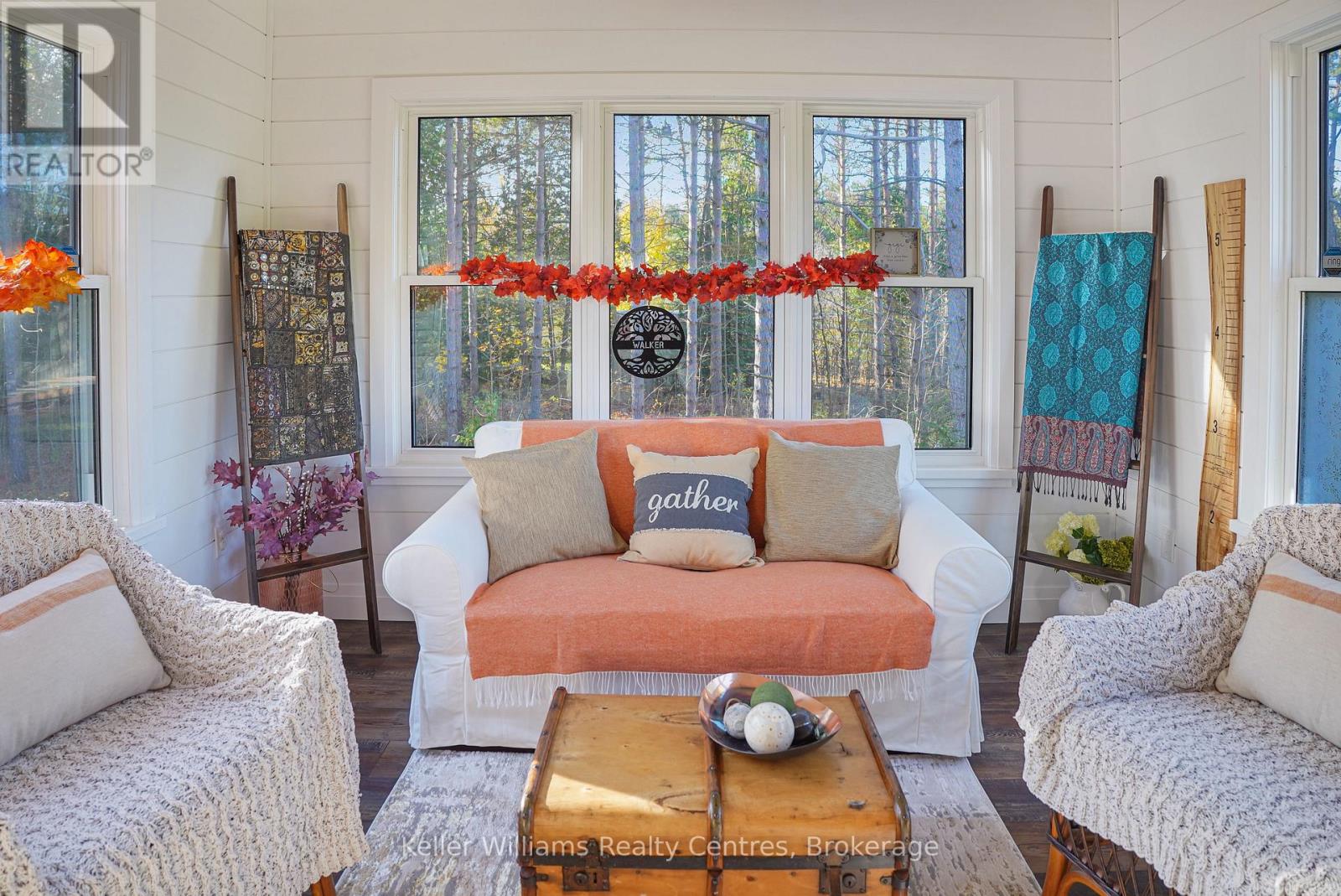 18 Telford Street, South Bruce Peninsula, Ontario  N0H 2T0 - Photo 19 - X12523944