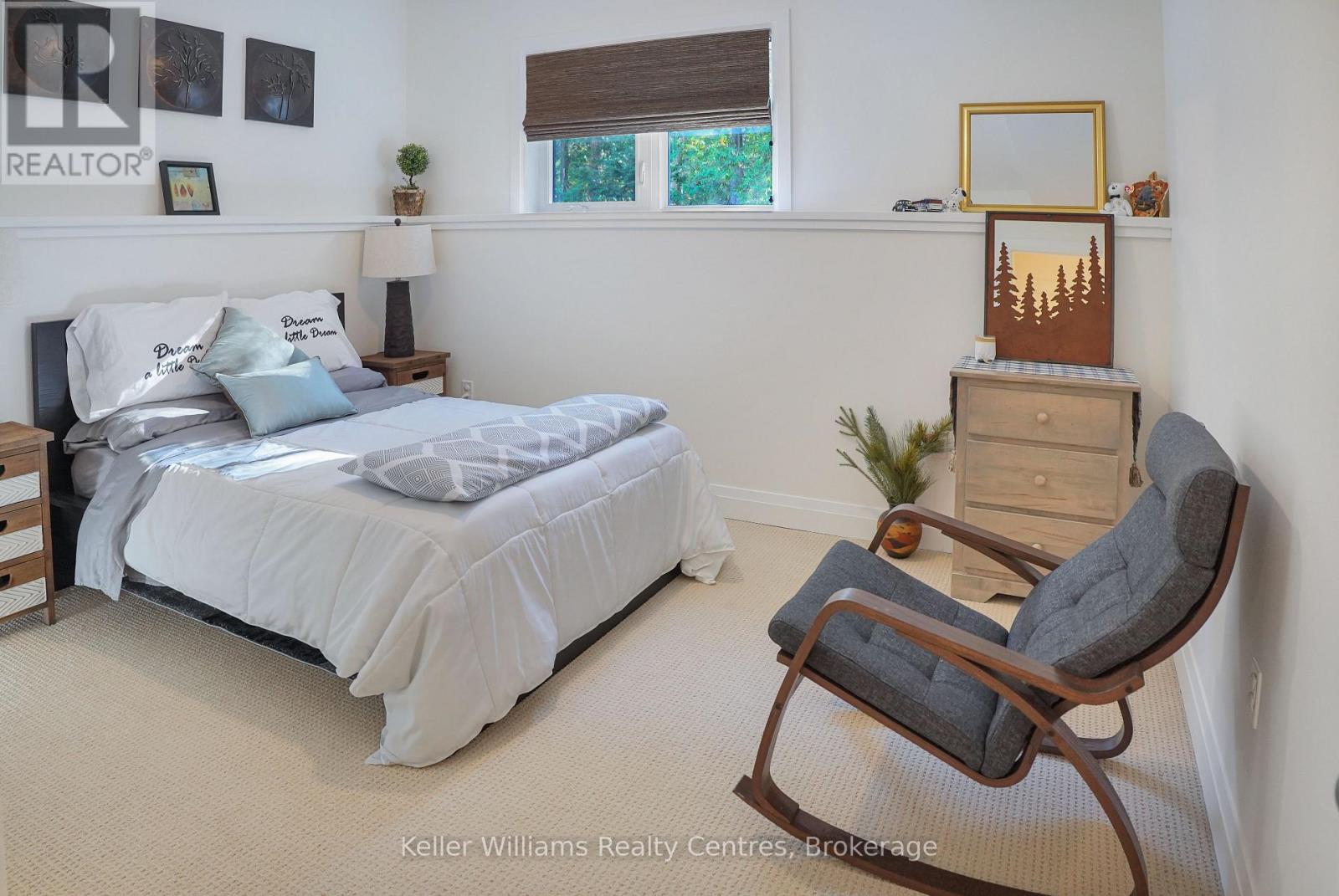 18 Telford Street, South Bruce Peninsula, Ontario  N0H 2T0 - Photo 40 - X12523944