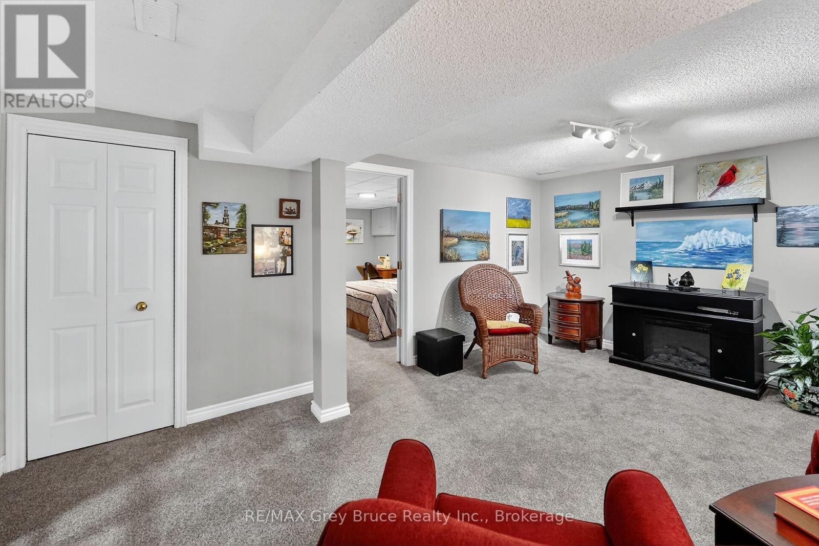 10 - 2720 Mewburn Road, Niagara Falls, Ontario  L2J 4J5 - Photo 22 - X12524066