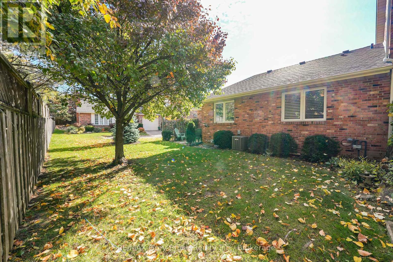 10 - 2720 Mewburn Road, Niagara Falls, Ontario  L2J 4J5 - Photo 29 - X12524066