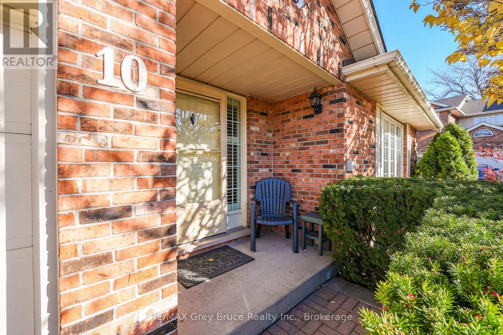 10 - 2720 Mewburn Road, Niagara Falls, Ontario  L2J 4J5 - Photo 4 - X12524066