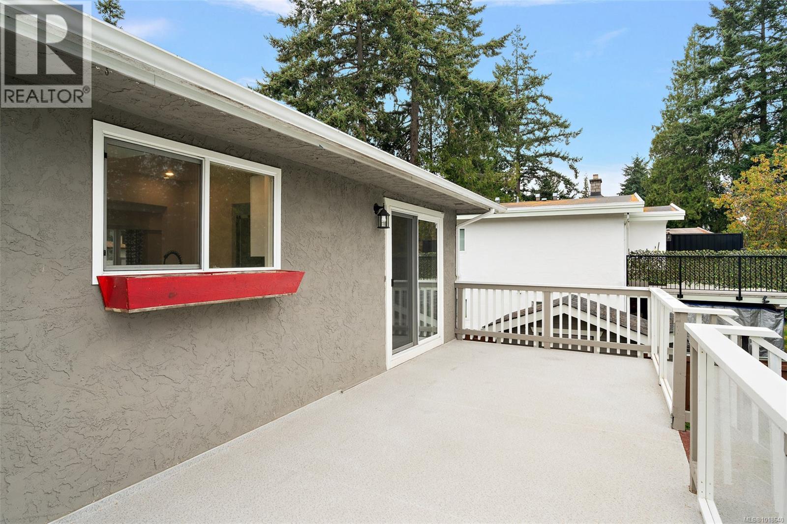 538 Cedarcrest Dr, Colwood, British Columbia  V9C 1M3 - Photo 14 - 1018640