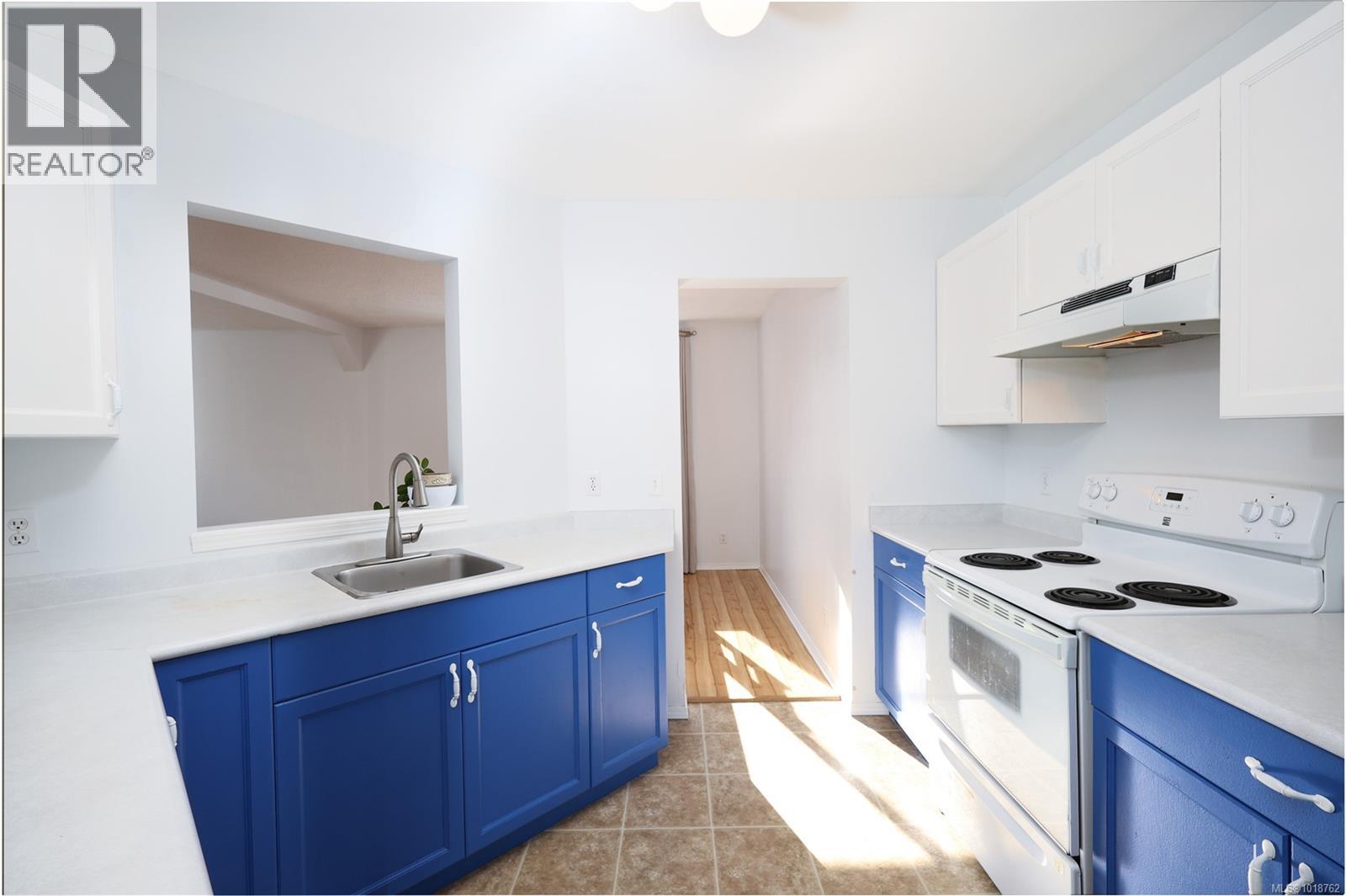 201 3226 Cowichan Lake Rd, Duncan, British Columbia  V9L 4B9 - Photo 2 - 1018762