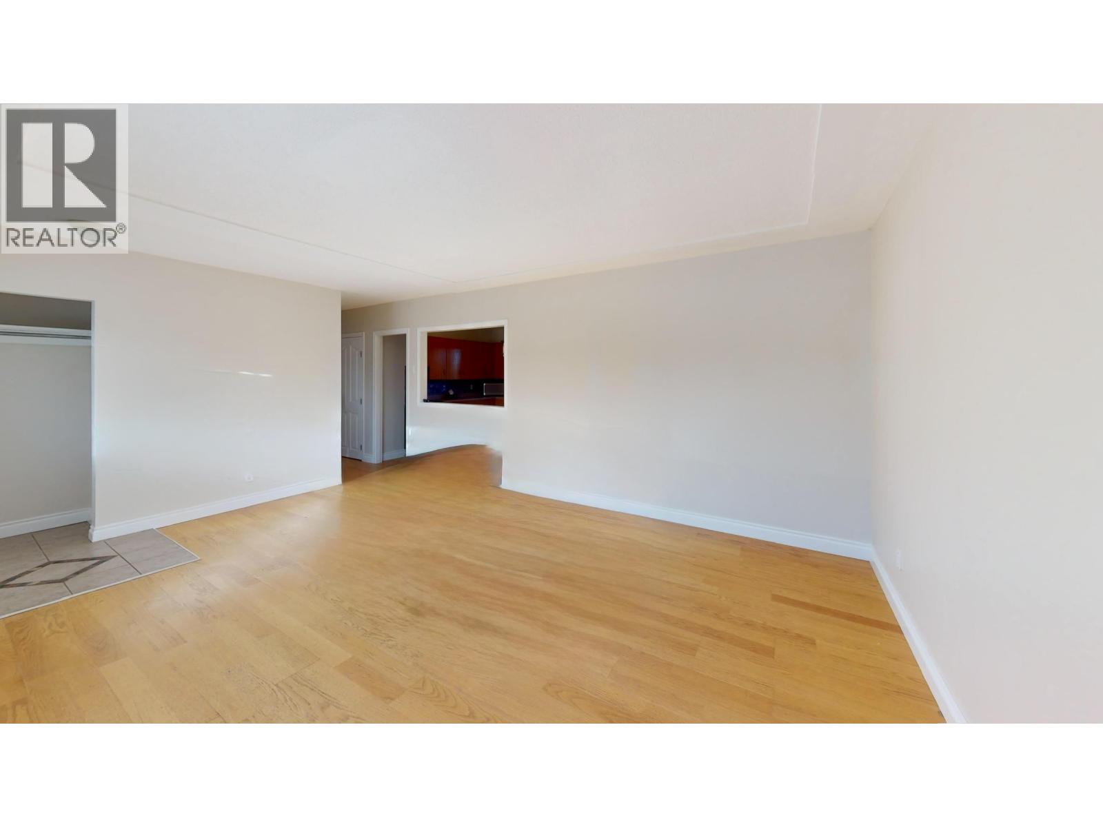 10304 110 Avenue, Fort St. John, British Columbia  V1J 2T4 - Photo 7 - R3065531