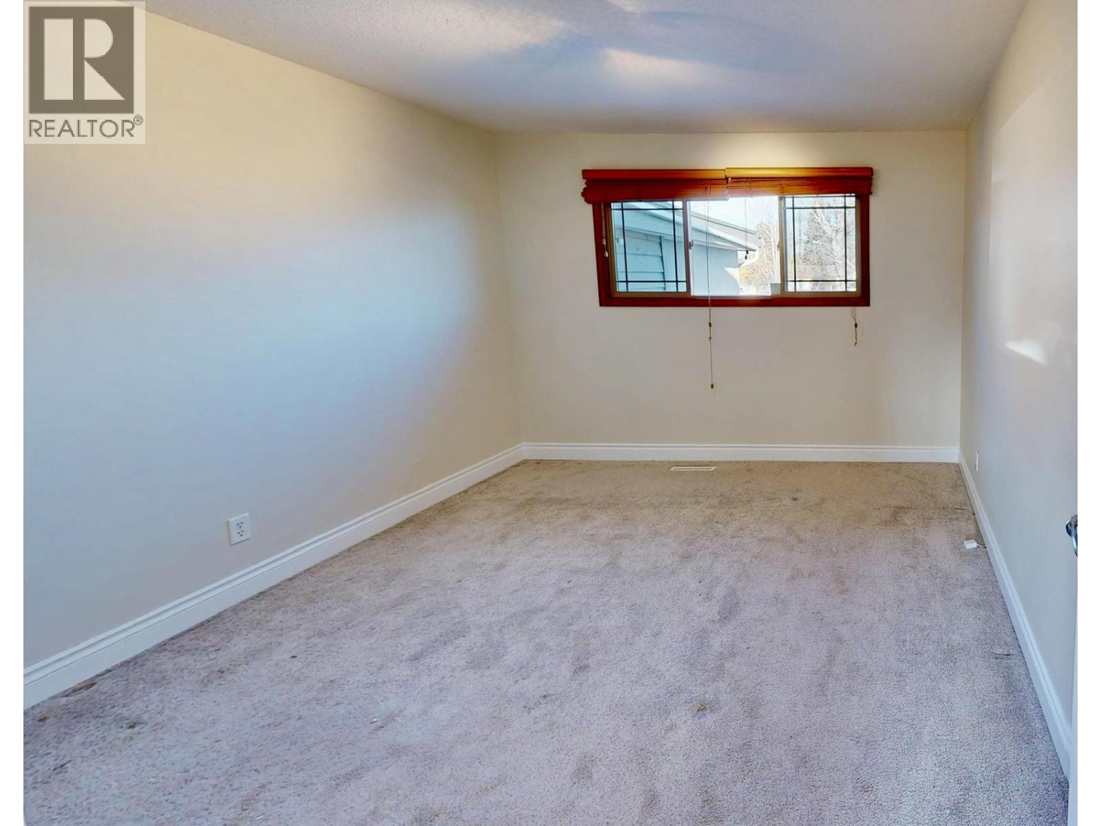 10304 110 Avenue, Fort St. John, British Columbia  V1J 2T4 - Photo 10 - R3065531