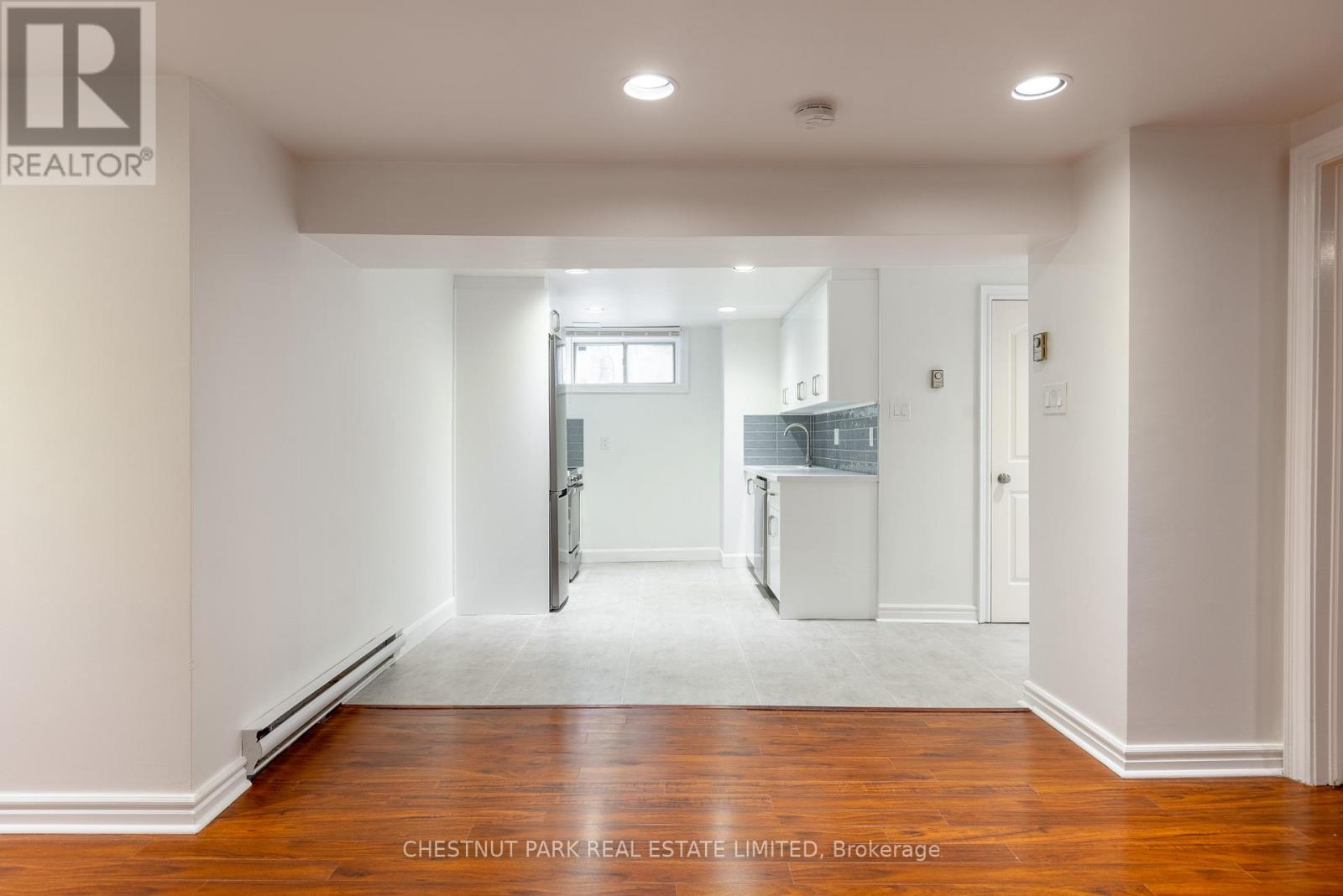 Lower - 34a Foxbar Road, Toronto, Ontario  M4V 2G6 - Photo 15 - C12523934