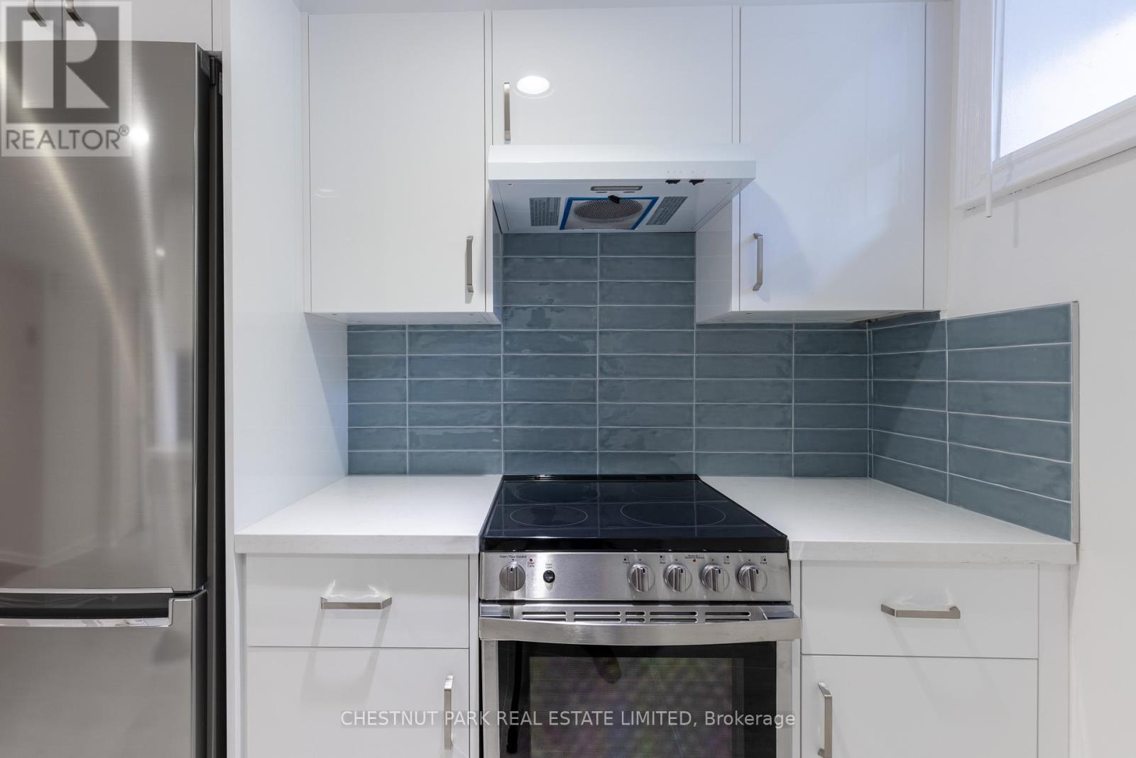 Lower - 34a Foxbar Road, Toronto, Ontario  M4V 2G6 - Photo 20 - C12523934