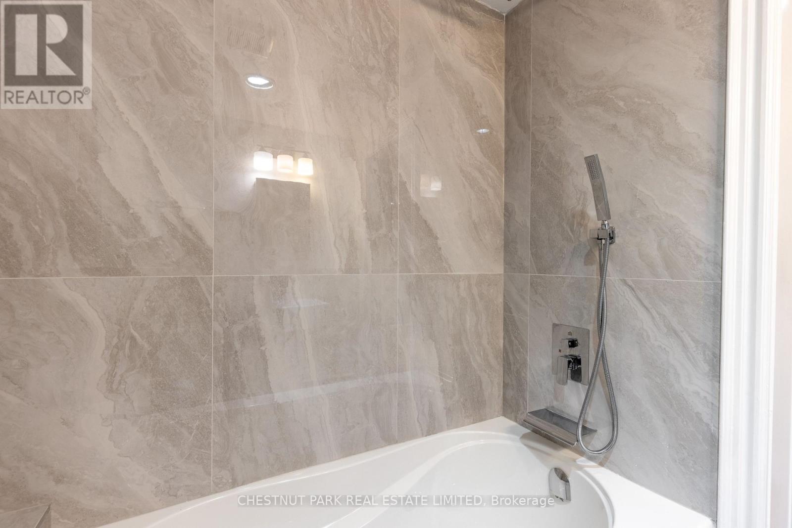 Lower - 34a Foxbar Road, Toronto, Ontario  M4V 2G6 - Photo 22 - C12523934