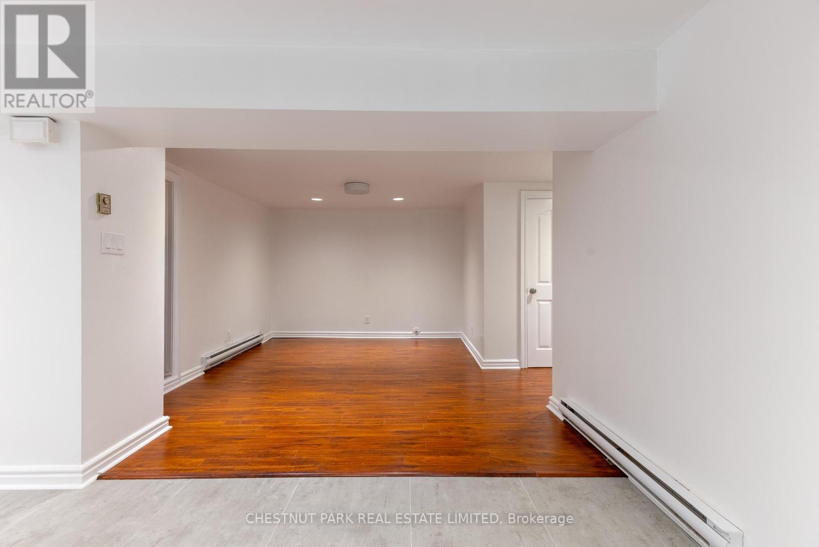 Lower - 34a Foxbar Road, Toronto, Ontario  M4V 2G6 - Photo 9 - C12523934