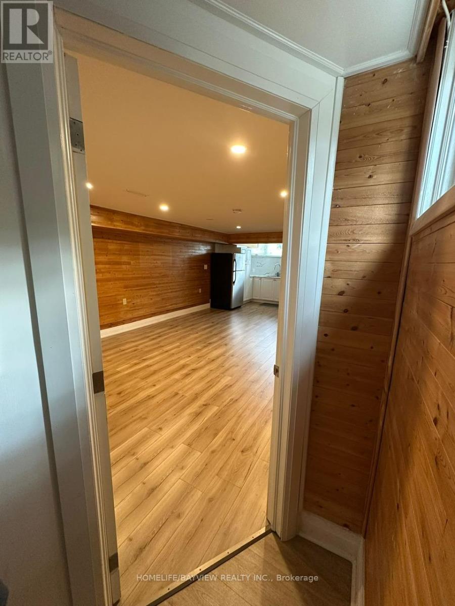 2 Pinemore Crescent, Toronto, Ontario  M3A 1W6 - Photo 19 - C12523946