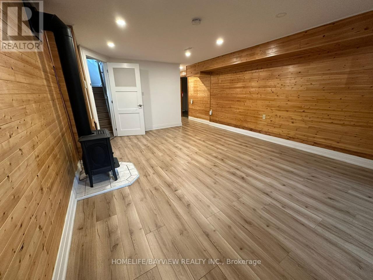 2 Pinemore Crescent, Toronto, Ontario  M3A 1W6 - Photo 22 - C12523946