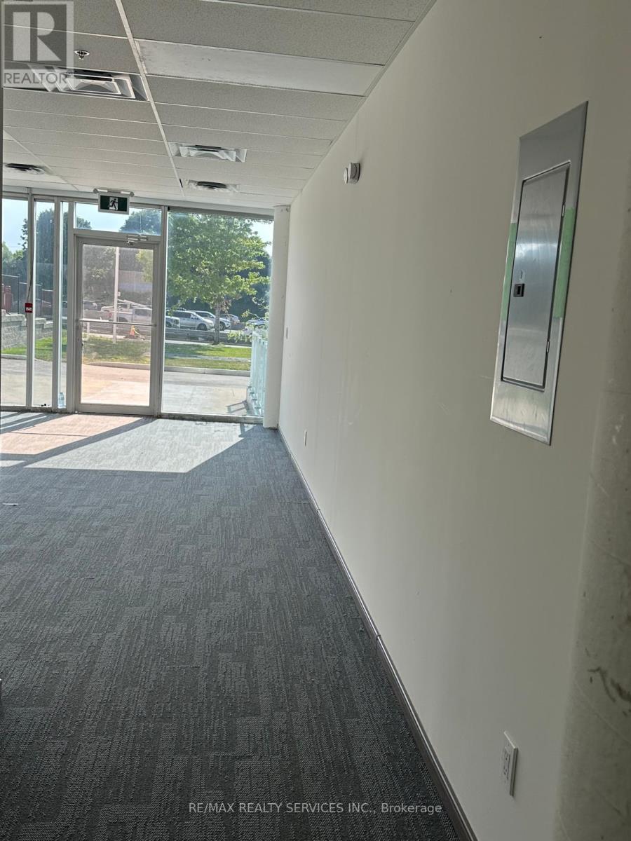 104 - 105 Gordon Baker Road, Toronto, Ontario  M2H 3P8 - Photo 8 - C12524126