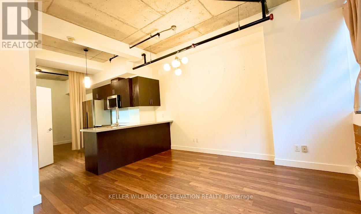 108 - 10 Wellesley Place, Toronto, Ontario M4Y 1B1 - Photo 4 - C12435643