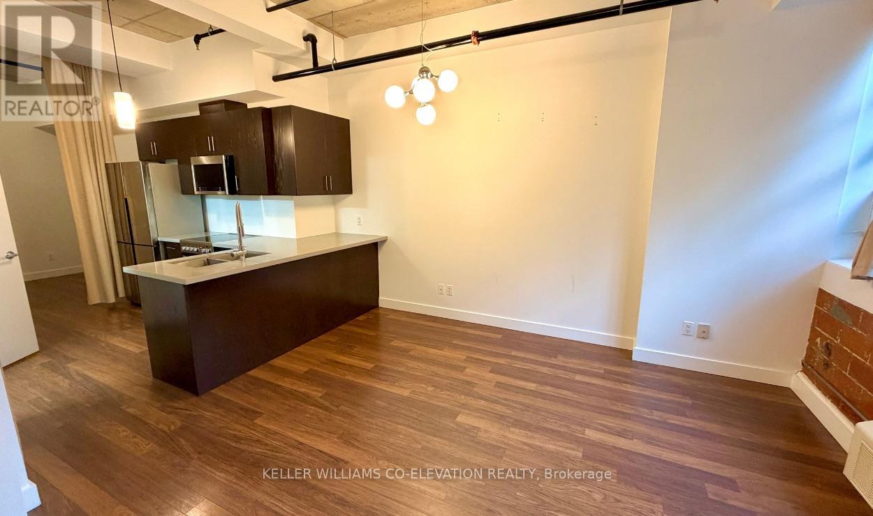 108 - 10 Wellesley Place, Toronto, Ontario M4Y 1B1 - Photo 7 - C12435643