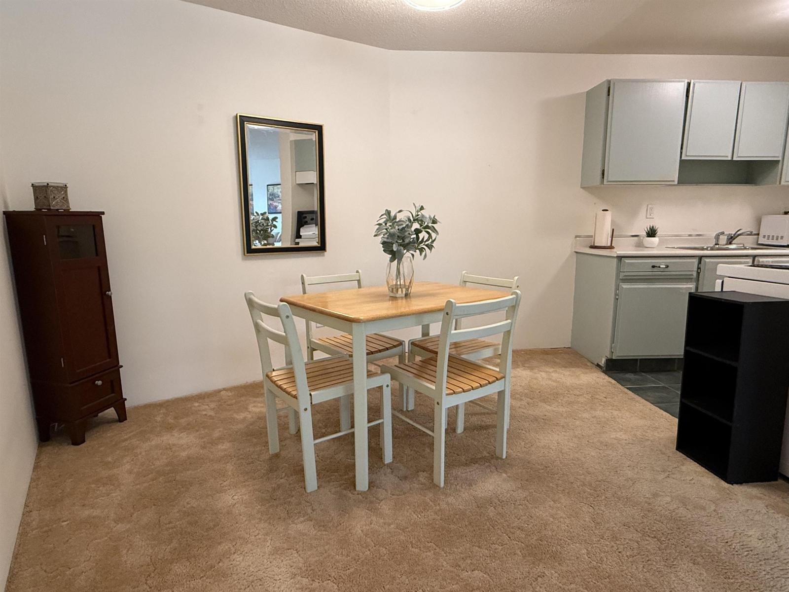 218 15020 North Bluff Road, White Rock, British Columbia  V4B 5A4 - Photo 6 - R3065714