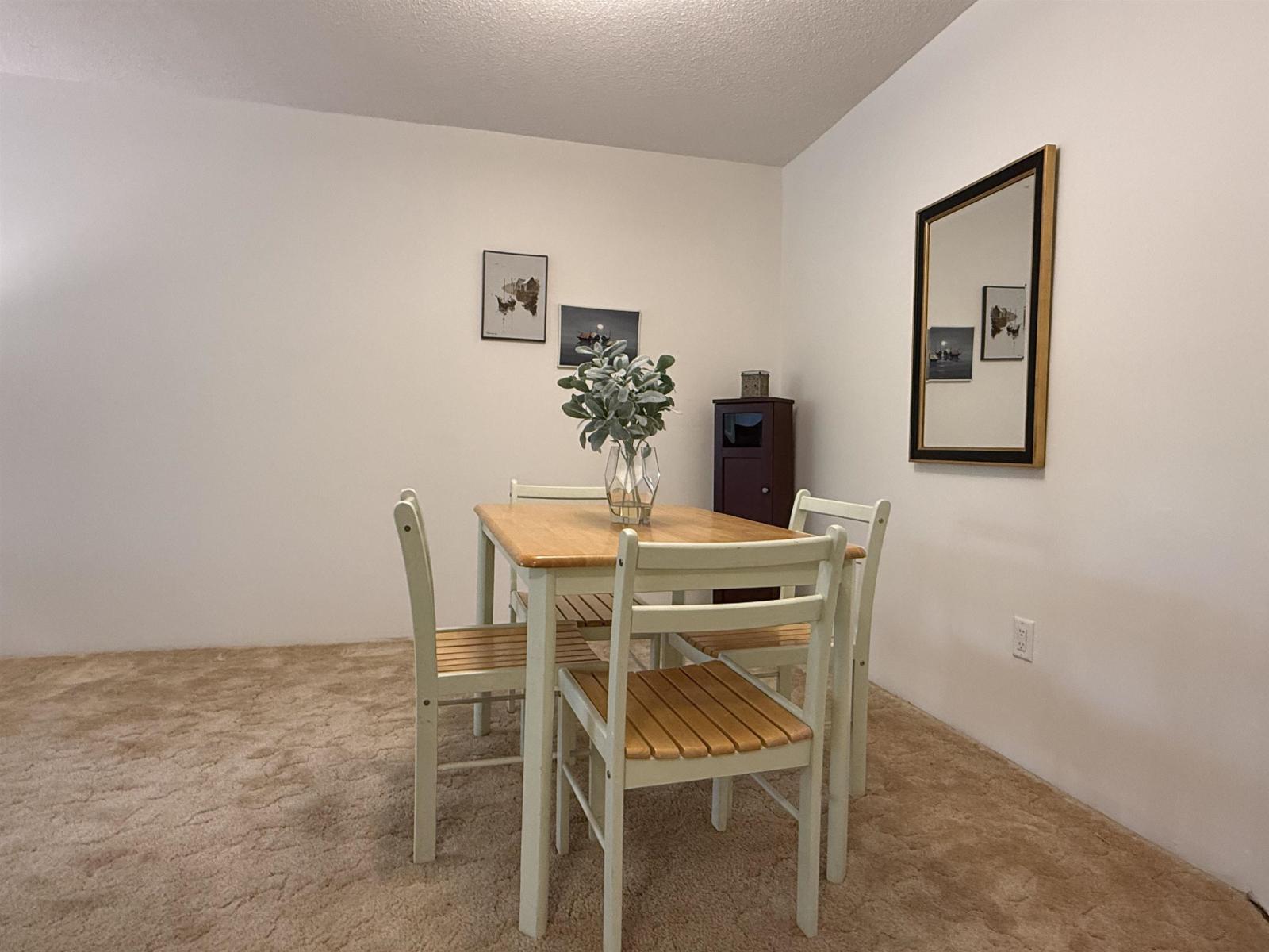 218 15020 North Bluff Road, White Rock, British Columbia  V4B 5A4 - Photo 7 - R3065714