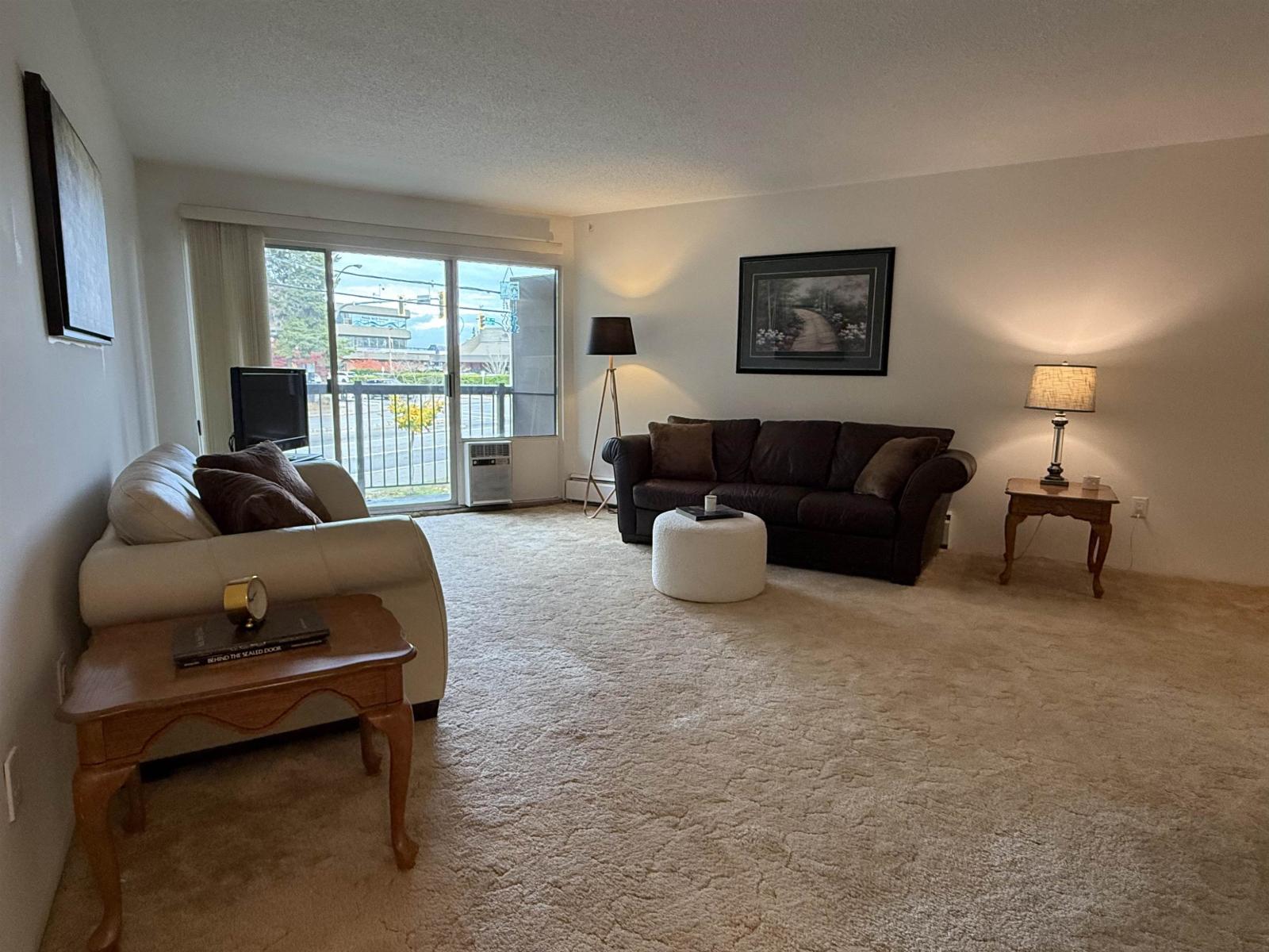 218 15020 North Bluff Road, White Rock, British Columbia  V4B 5A4 - Photo 2 - R3065714