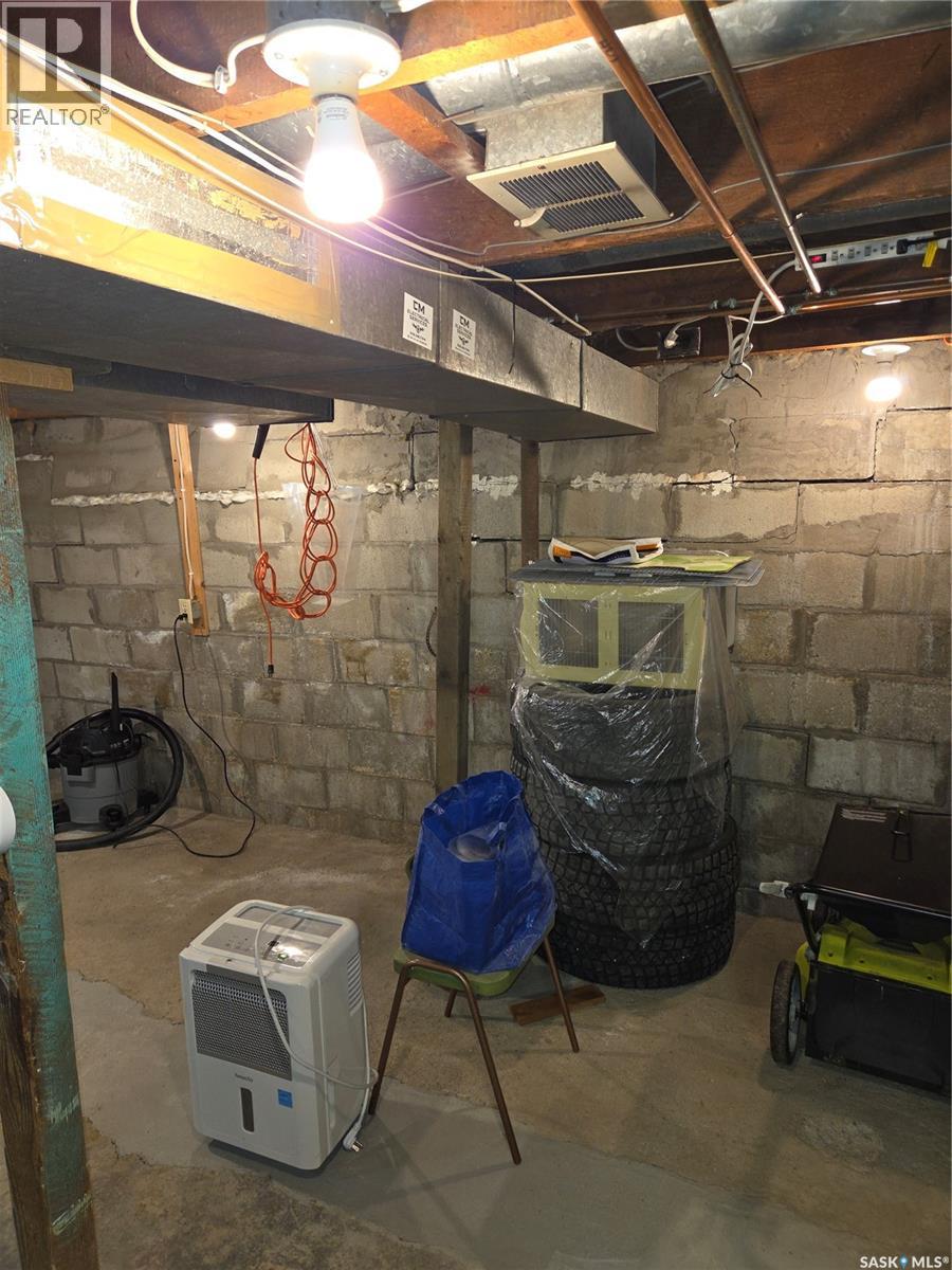 505 F Avenue N, Saskatoon, Saskatchewan  S7L 1W2 - Photo 16 - SK023635