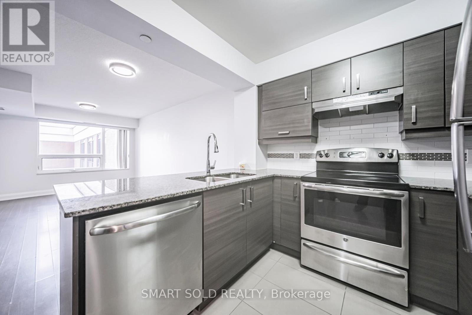 705 - 8200 Birchmount Road, Markham, Ontario  L3R 9W1 - Photo 8 - N12522898