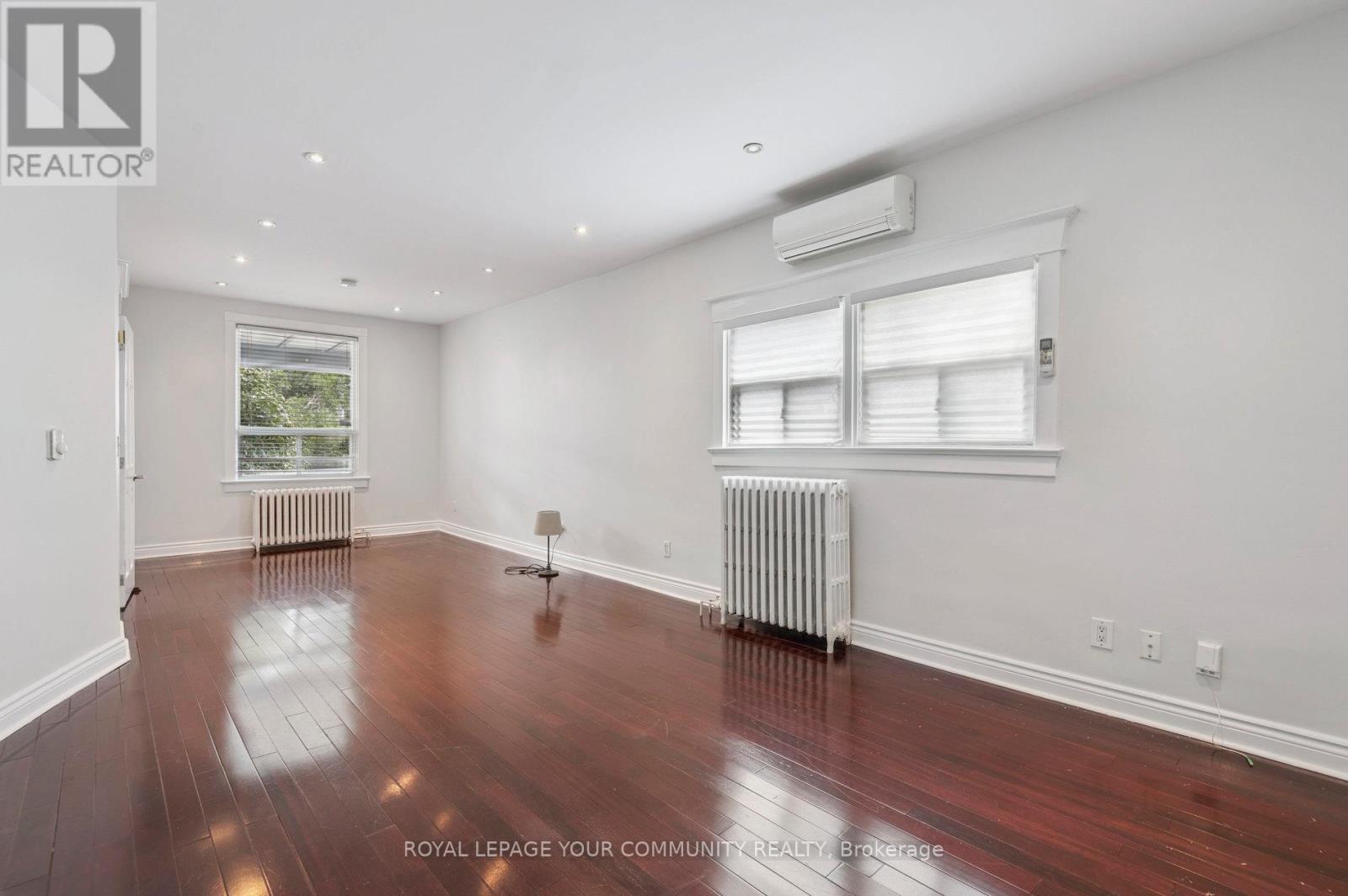 Unit 1 - 10 Coxwell Avenue, Toronto, Ontario  M4L 3A7 - Photo 10 - E12524034