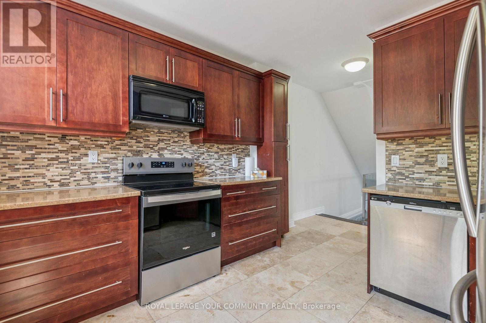 Unit 1 - 10 Coxwell Avenue, Toronto, Ontario  M4L 3A7 - Photo 13 - E12524034