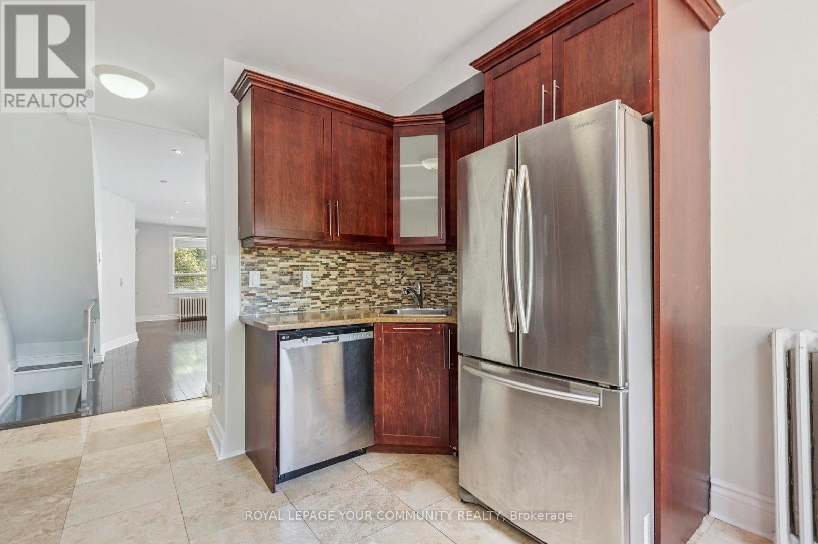 Unit 1 - 10 Coxwell Avenue, Toronto, Ontario  M4L 3A7 - Photo 16 - E12524034