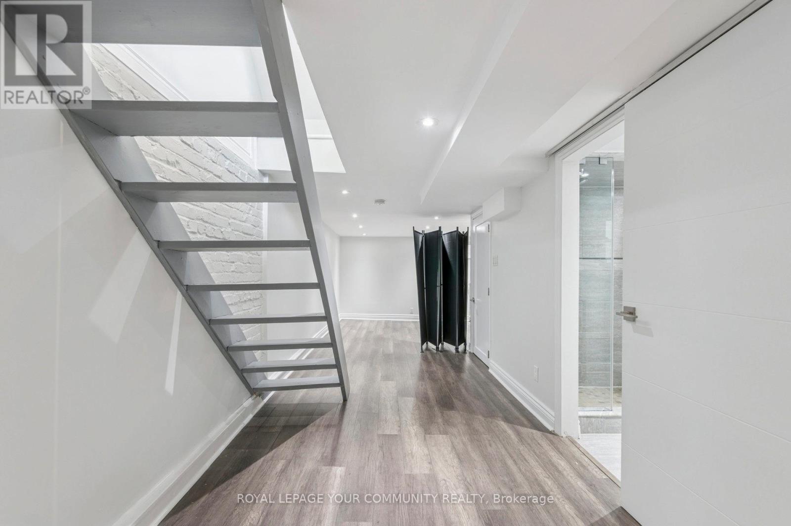 Unit 1 - 10 Coxwell Avenue, Toronto, Ontario  M4L 3A7 - Photo 20 - E12524034