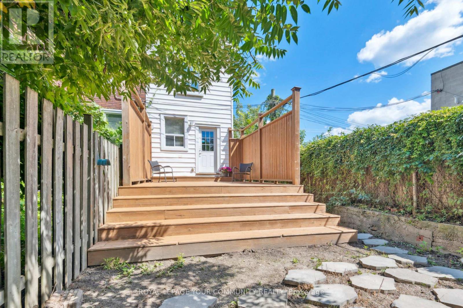 Unit 1 - 10 Coxwell Avenue, Toronto, Ontario  M4L 3A7 - Photo 32 - E12524034