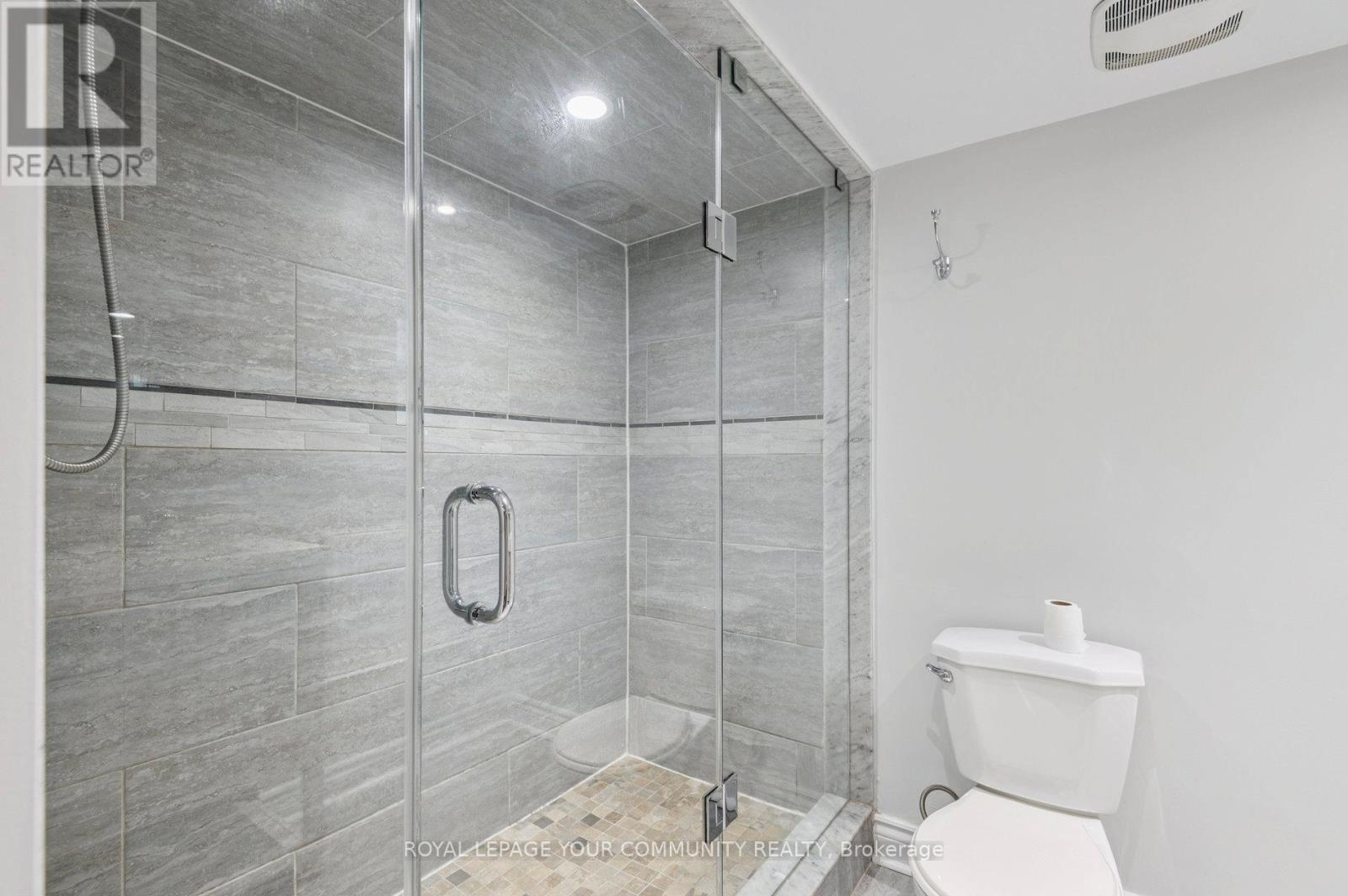 Unit 1 - 10 Coxwell Avenue, Toronto, Ontario  M4L 3A7 - Photo 39 - E12524034