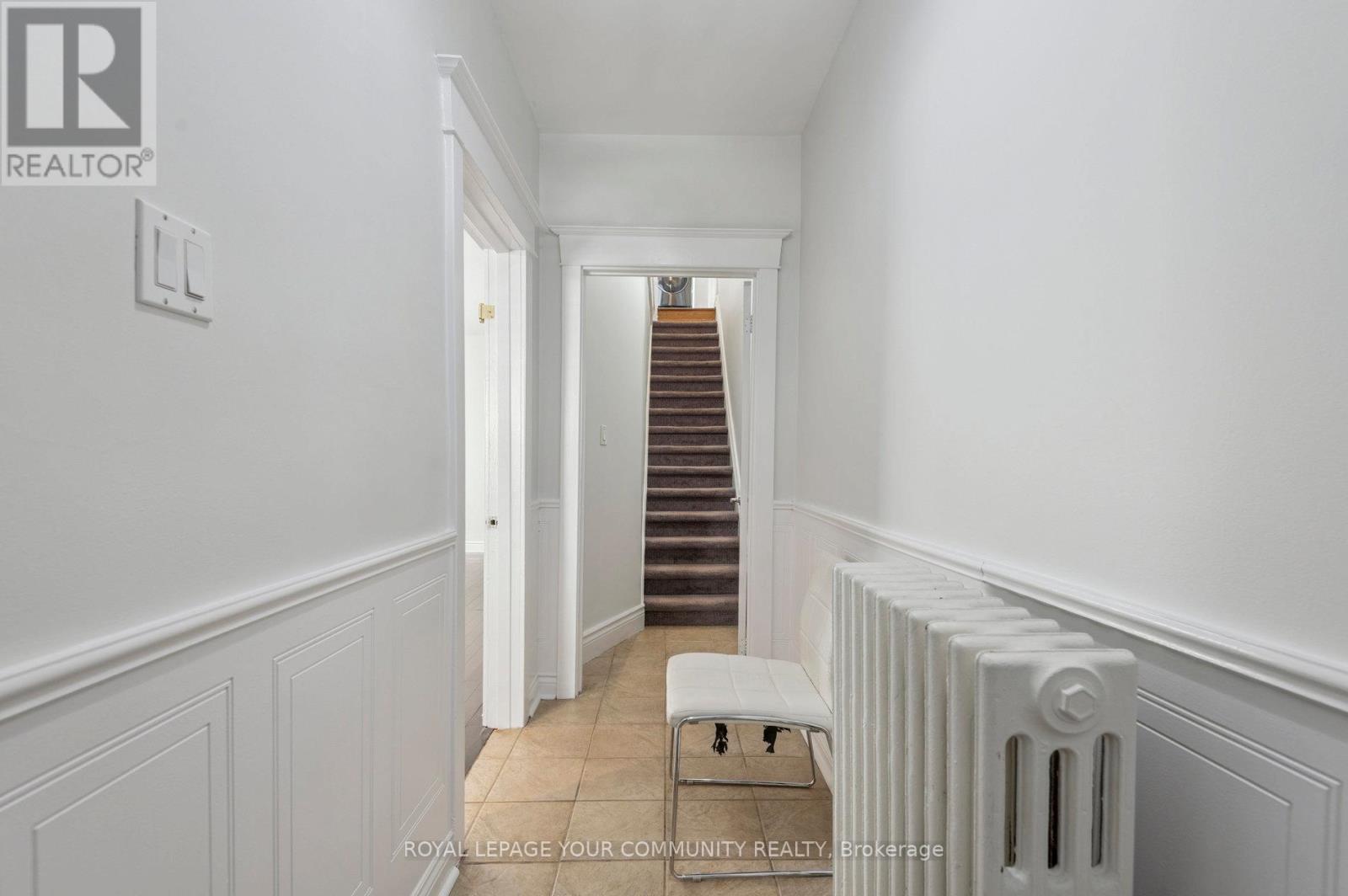 Unit 1 - 10 Coxwell Avenue, Toronto, Ontario  M4L 3A7 - Photo 5 - E12524034