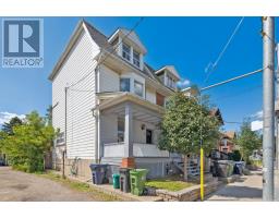 UNIT 1 - 10 COXWELL AVENUE, Toronto, Ontario