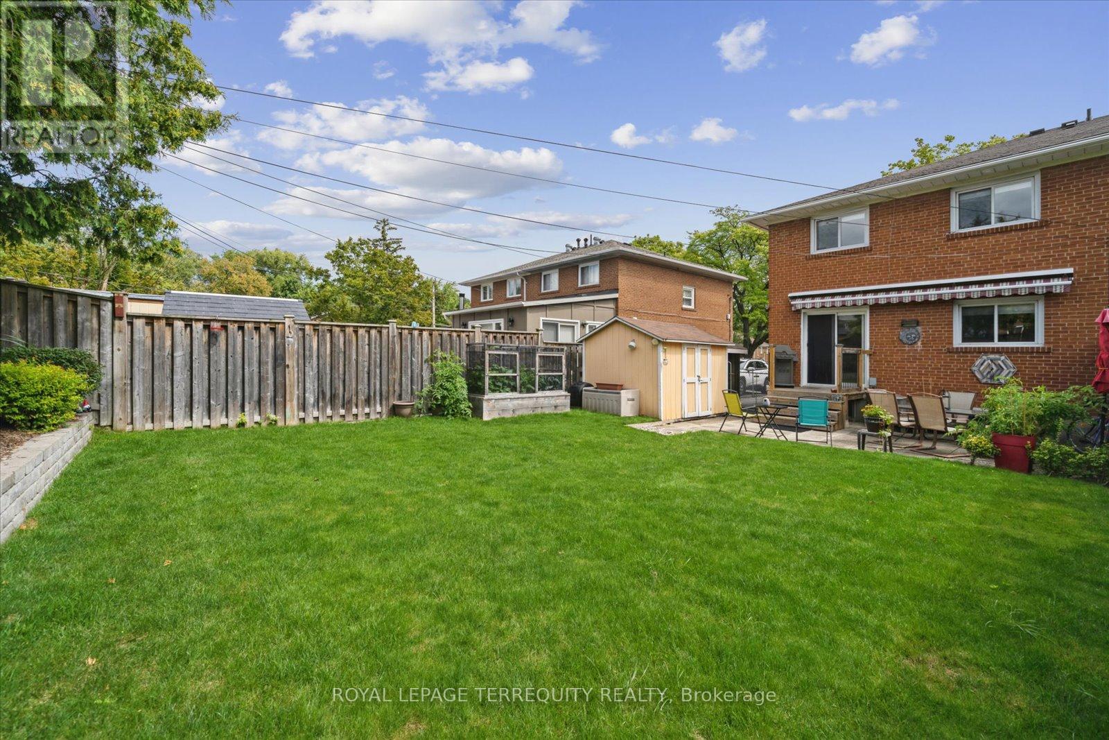 1201 Kingsholm Drive, Mississauga, Ontario  L4Y 2H1 - Photo 44 - W12523478