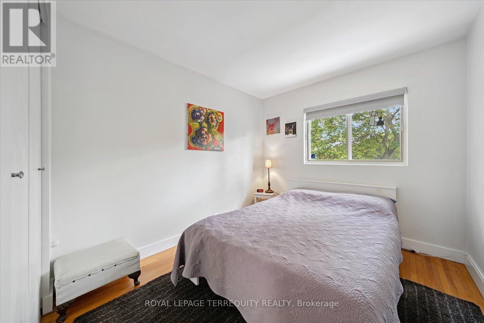 1201 Kingsholm Drive, Mississauga, Ontario  L4Y 2H1 - Photo 23 - W12523478