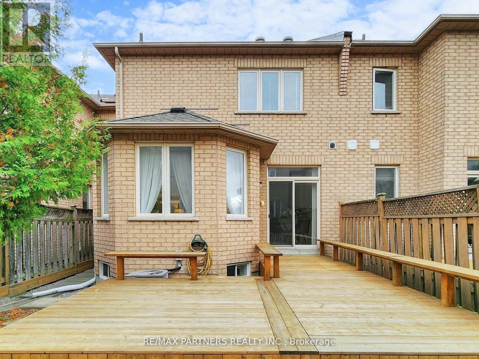 10 Whitford Road, Markham, Ontario  L6C 2J3 - Photo 29 - N12523998