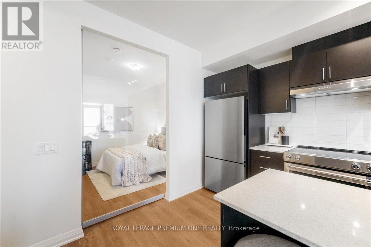 2102 - 8960 Jane Street, Vaughan, Ontario  L4K 0N9 - Photo 12 - N12524014