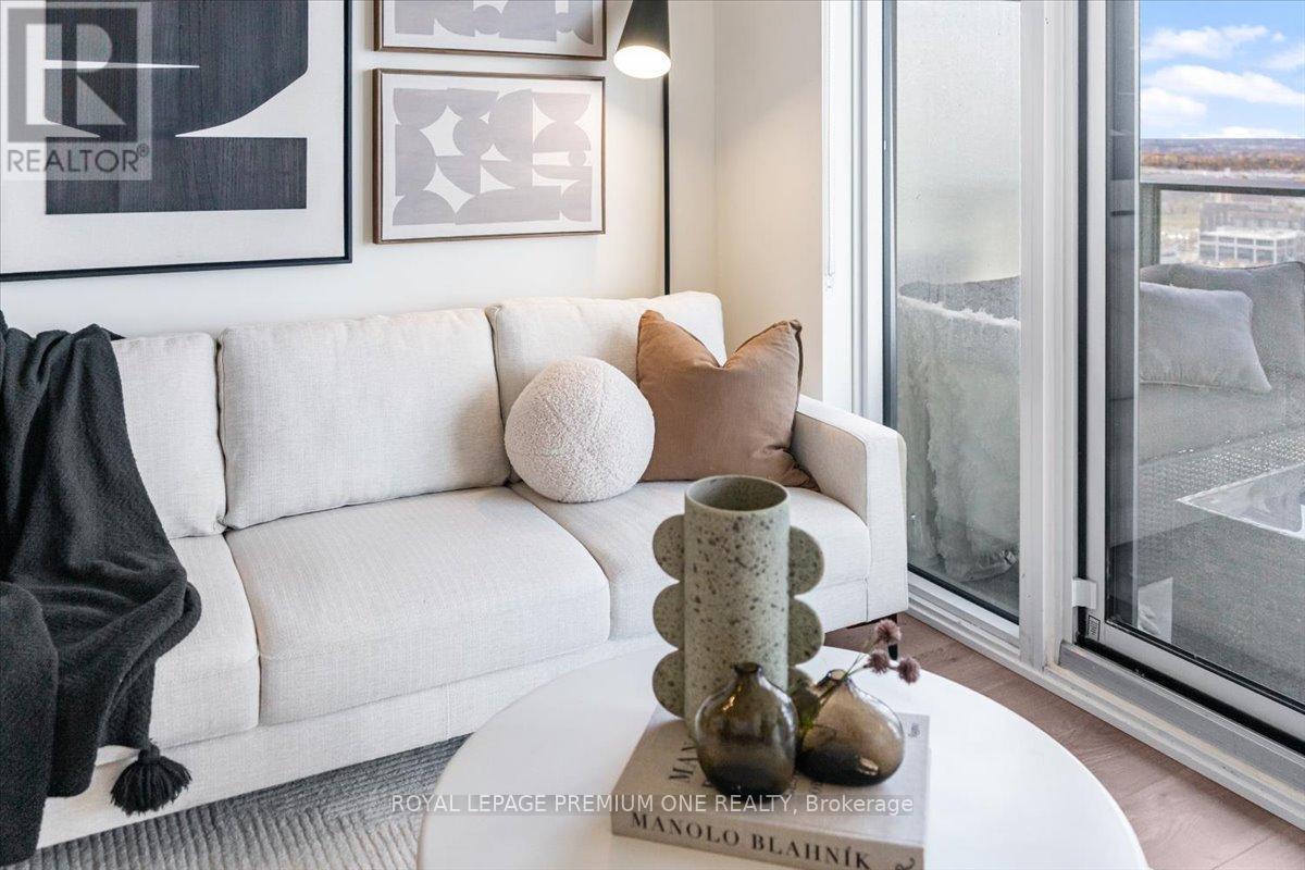 2102 - 8960 Jane Street, Vaughan, Ontario  L4K 0N9 - Photo 35 - N12524014