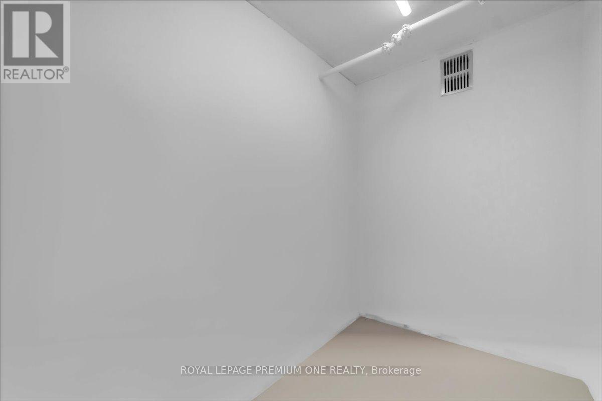 2102 - 8960 Jane Street, Vaughan, Ontario  L4K 0N9 - Photo 40 - N12524014