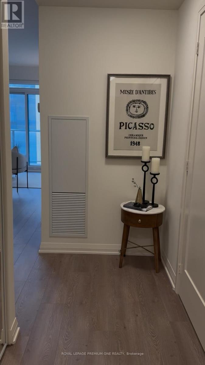 2102 - 8960 Jane Street, Vaughan, Ontario  L4K 0N9 - Photo 5 - N12524014