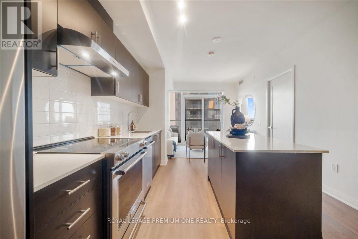 2102 - 8960 Jane Street, Vaughan, Ontario  L4K 0N9 - Photo 7 - N12524014