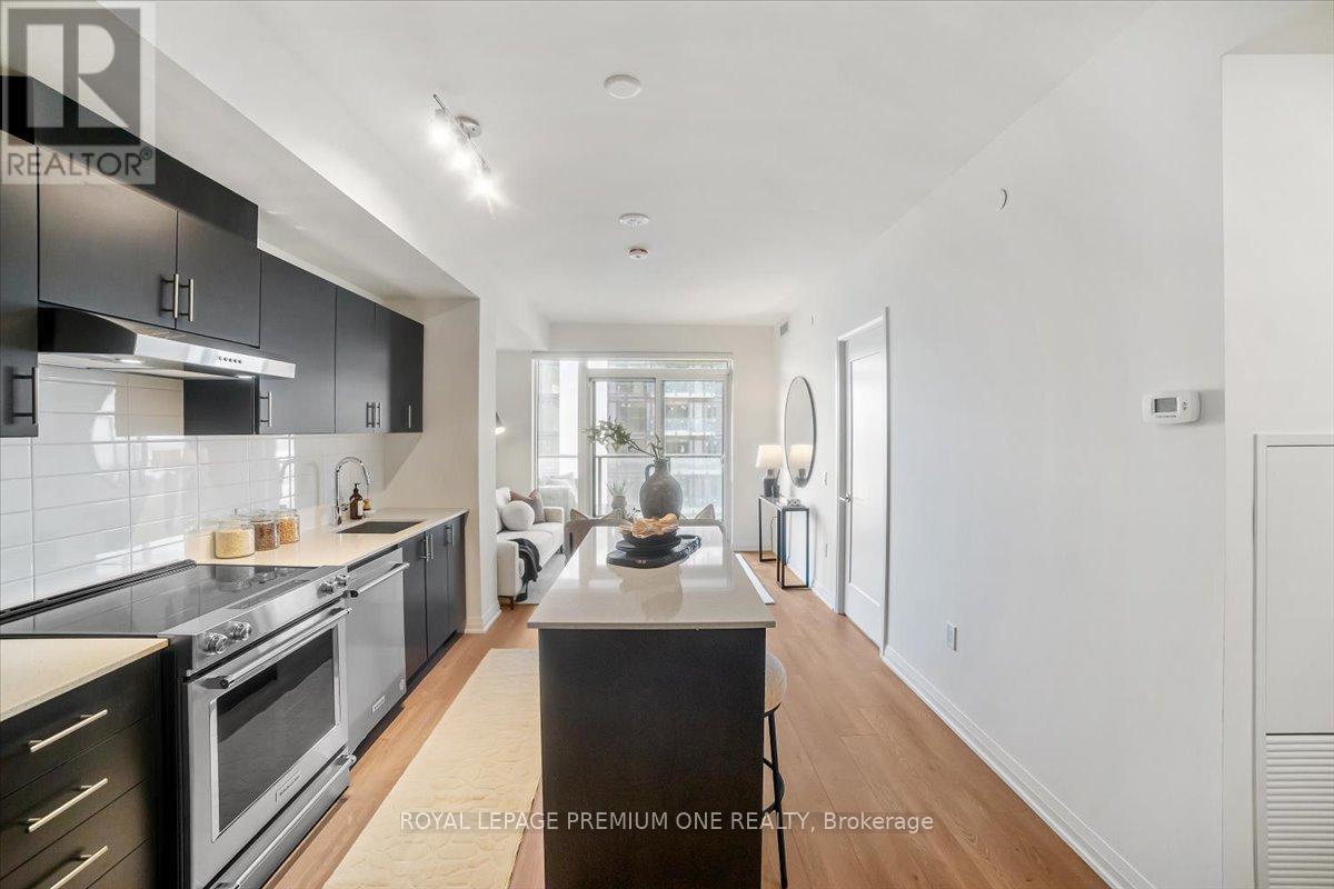 2102 - 8960 Jane Street, Vaughan, Ontario  L4K 0N9 - Photo 8 - N12524014