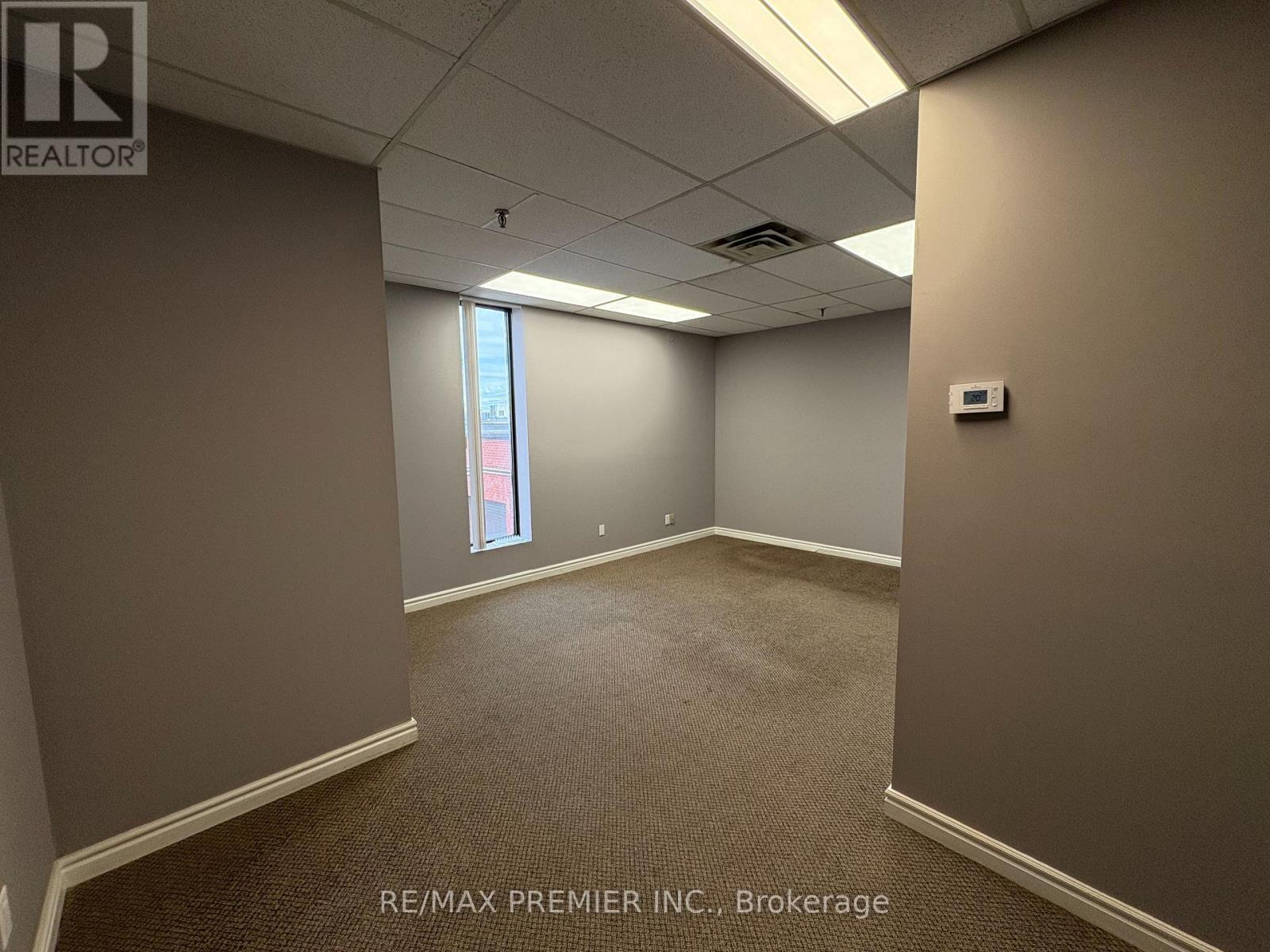 206 - 4000 Steeles Avenue W, Vaughan, Ontario  L4L 4V9 - Photo 4 - N12524082