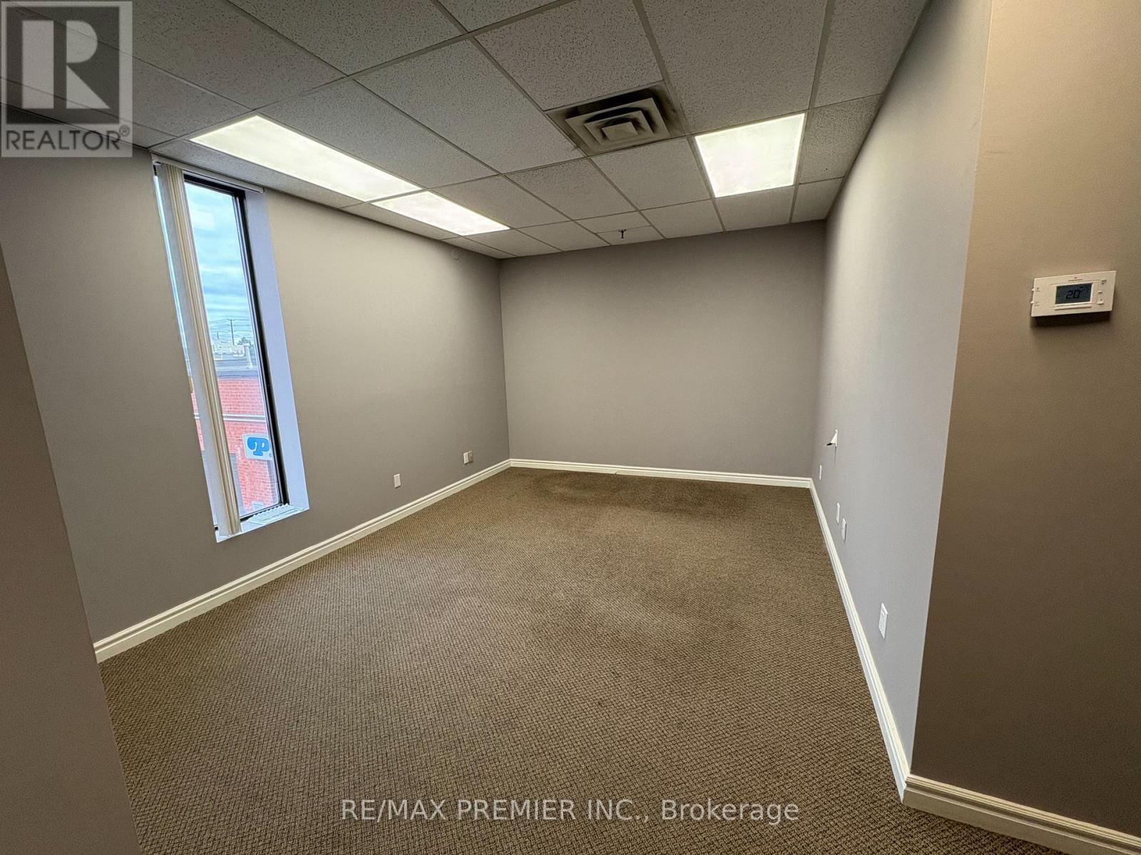 206 - 4000 Steeles Avenue W, Vaughan, Ontario  L4L 4V9 - Photo 5 - N12524082