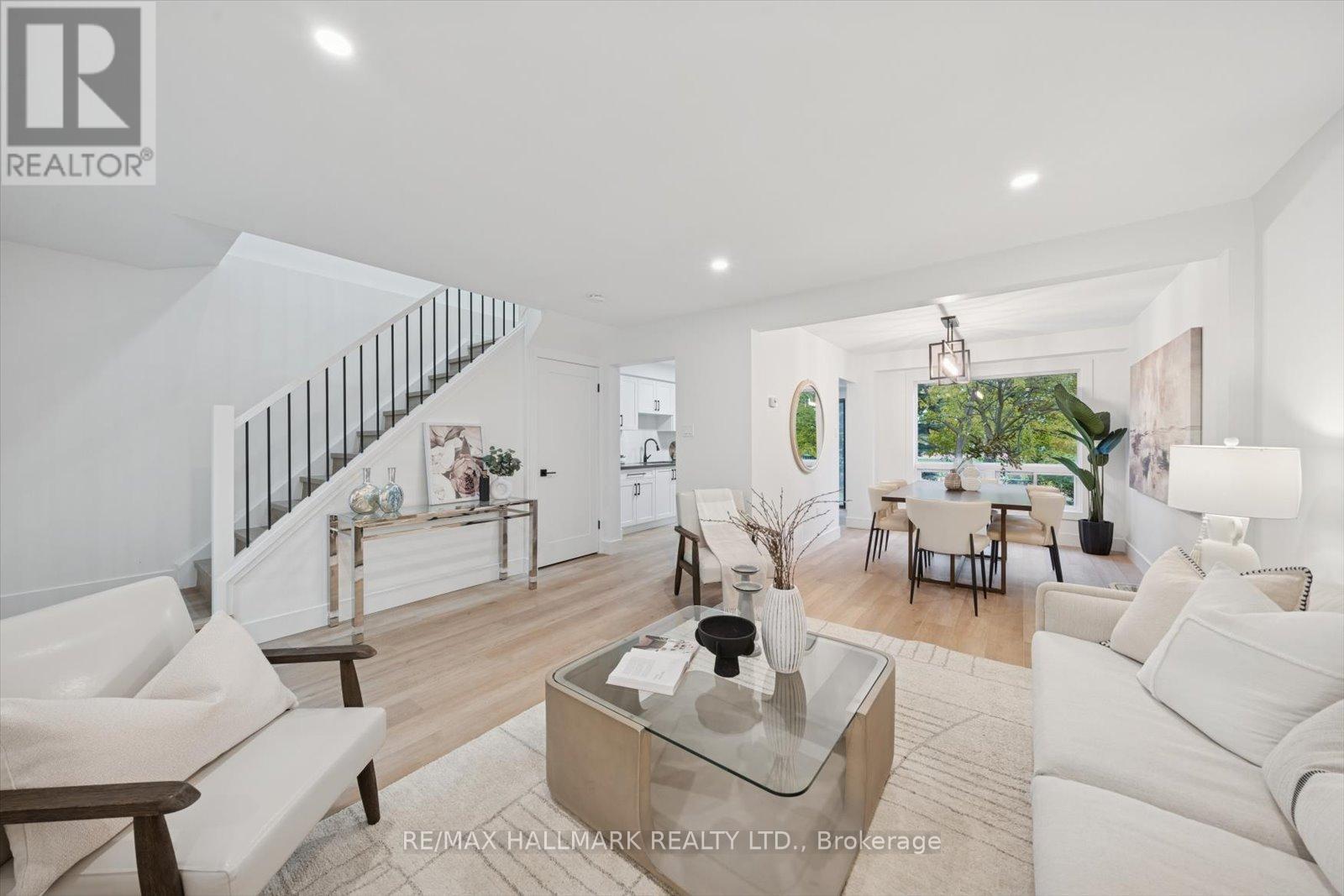 62 Pepperell Crescent, Markham, Ontario  L3R 3G8 - Photo 11 - N12524086