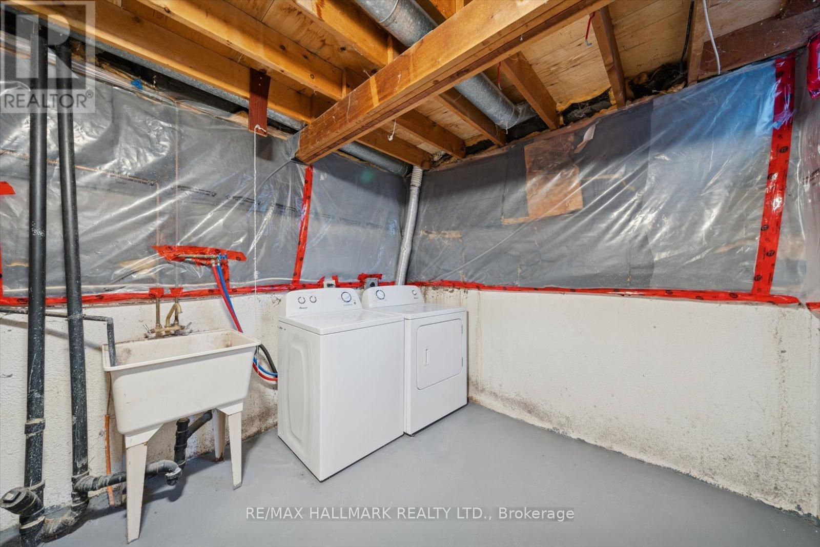 62 Pepperell Crescent, Markham, Ontario  L3R 3G8 - Photo 39 - N12524086