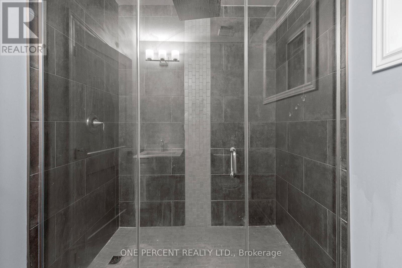 2326 Foxmead Road, Oro-Medonte, Ontario  L0K 1E0 - Photo 38 - S12523950