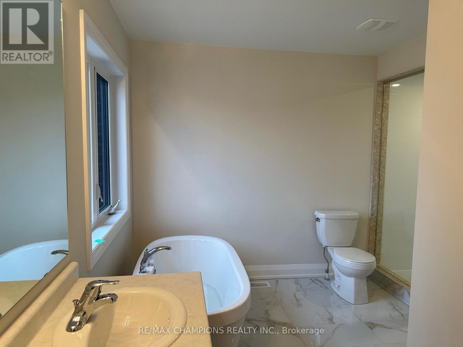 186 Union Boulevard, Wasaga Beach, Ontario  L9Z 0N5 - Photo 13 - S12524094