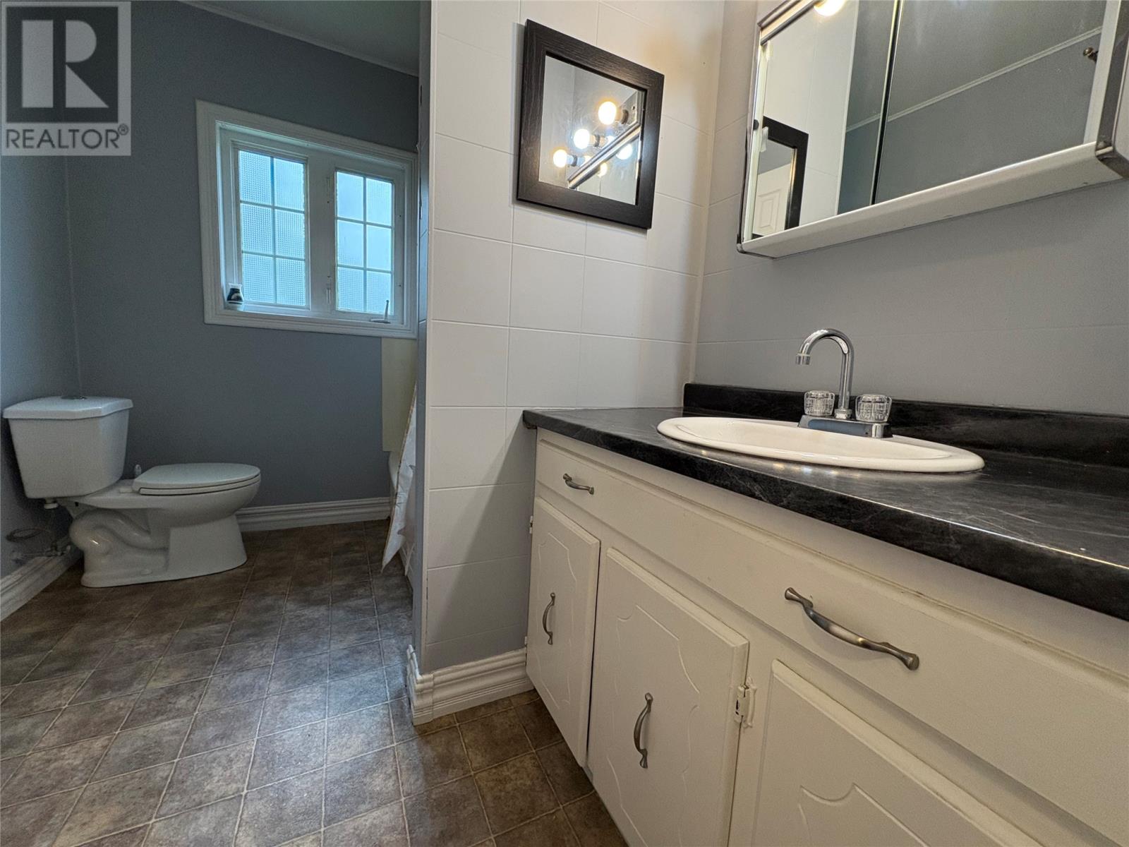 72 Main Street, Brown's Arm, Newfoundland & Labrador  A0G 3A0 - Photo 12 - 1288214